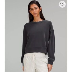 Lululemon black Softstreme Perfectly Oversized Cropped Crew sweater size 10